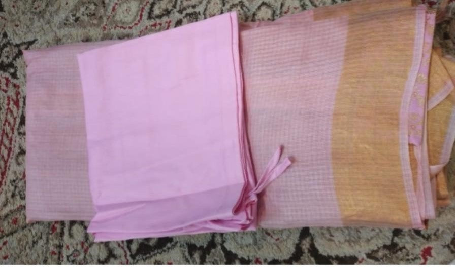 Tusser and zari saree with brocade facing + pettioat Saree