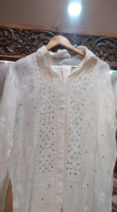 Chikanakari Cotton Kurti & Slip